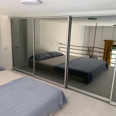 Sunny Studio Apartment Chiara Τίβατ Εξωτερικό φωτογραφία